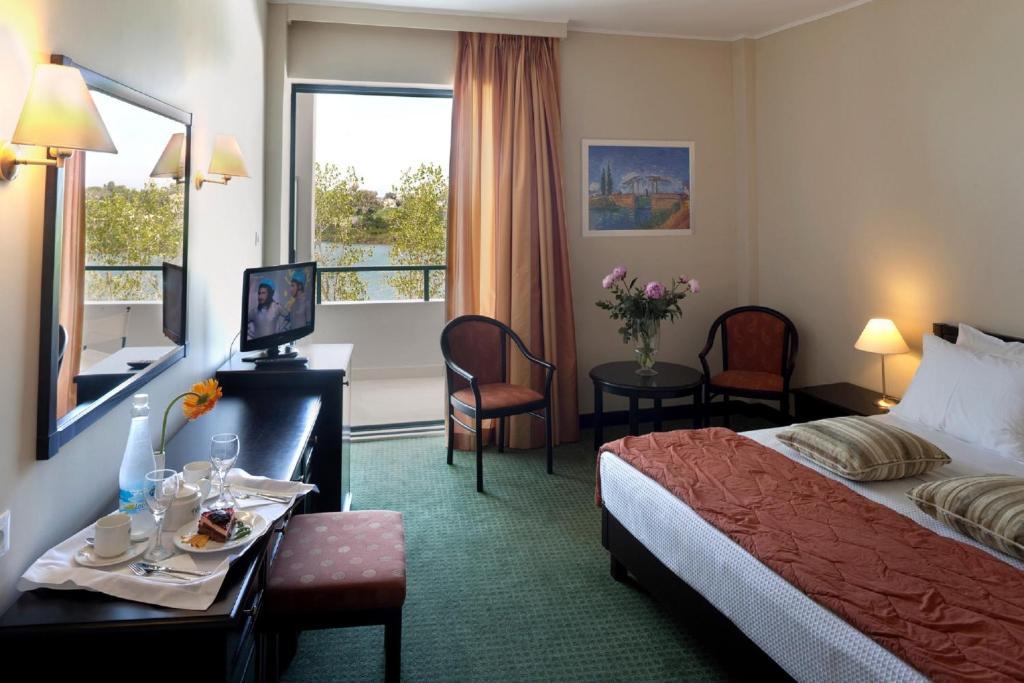 Superior Double or Twin Room with Sea View