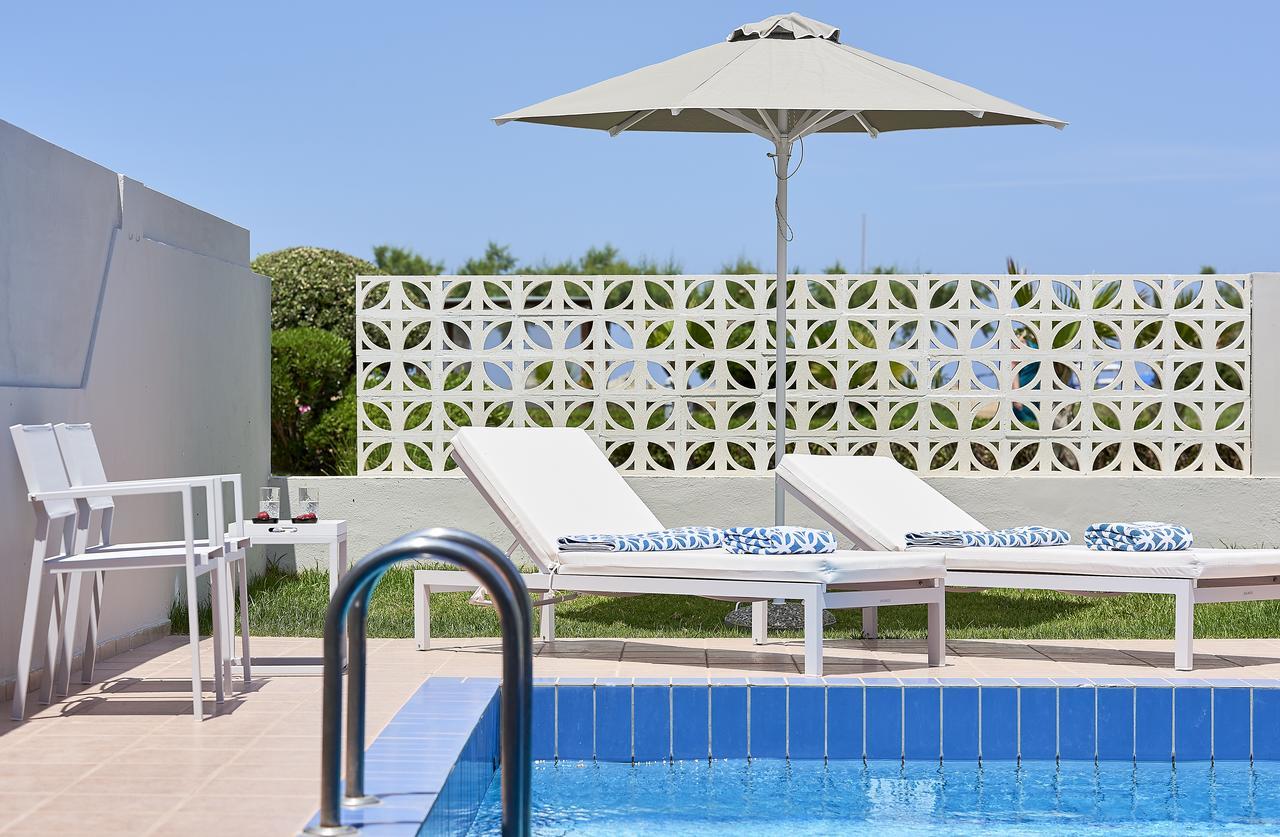 Villa Beach Front Private Pool