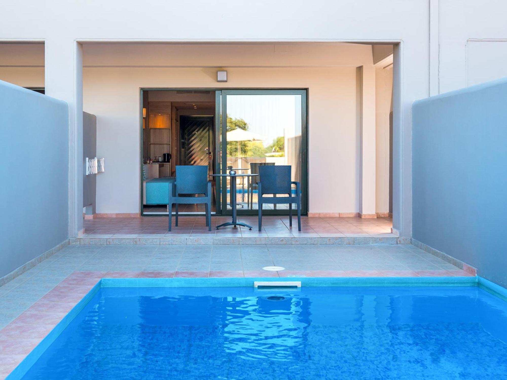 Superior Double Room Private Pool