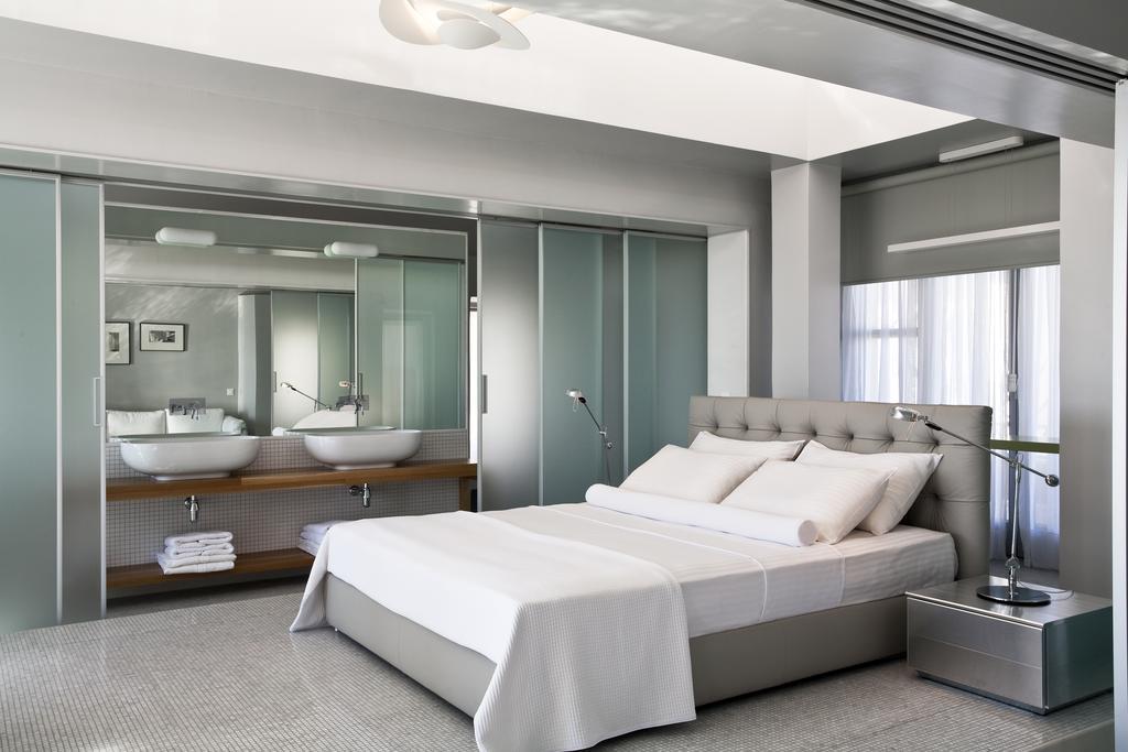Master Suite Volcano View