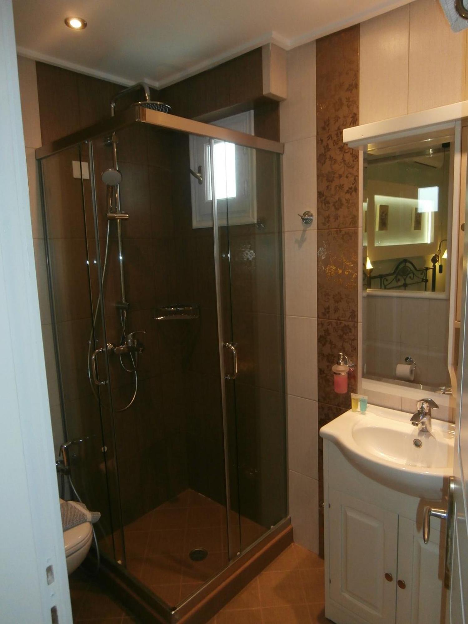 Deluxe Double or Twin Room Hot Tub