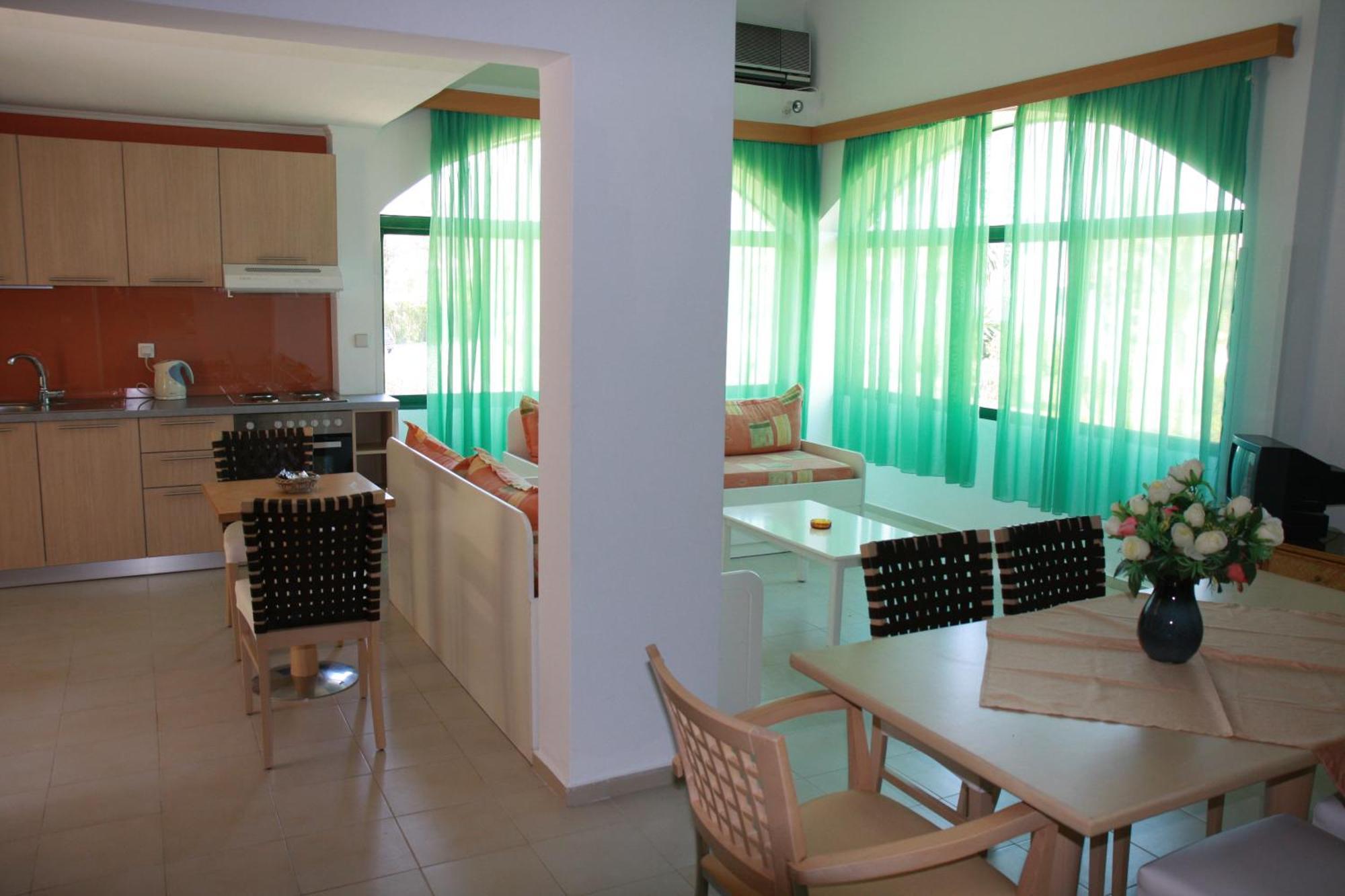 Three-Bedroom Villa Garden View