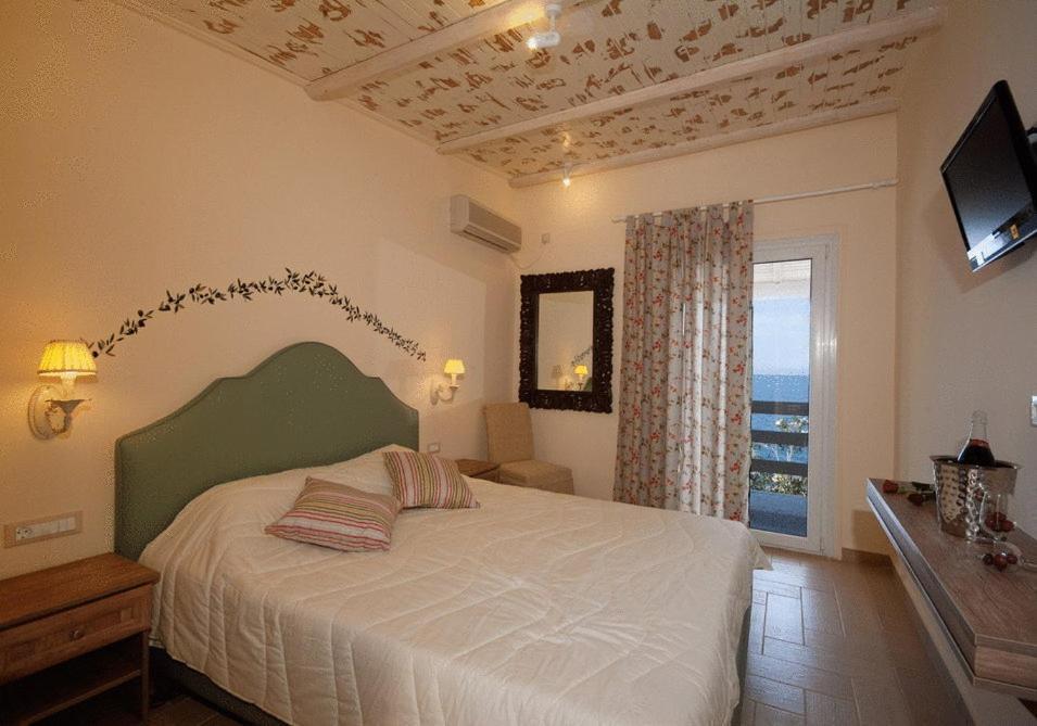 Superior Double Room with Sea View