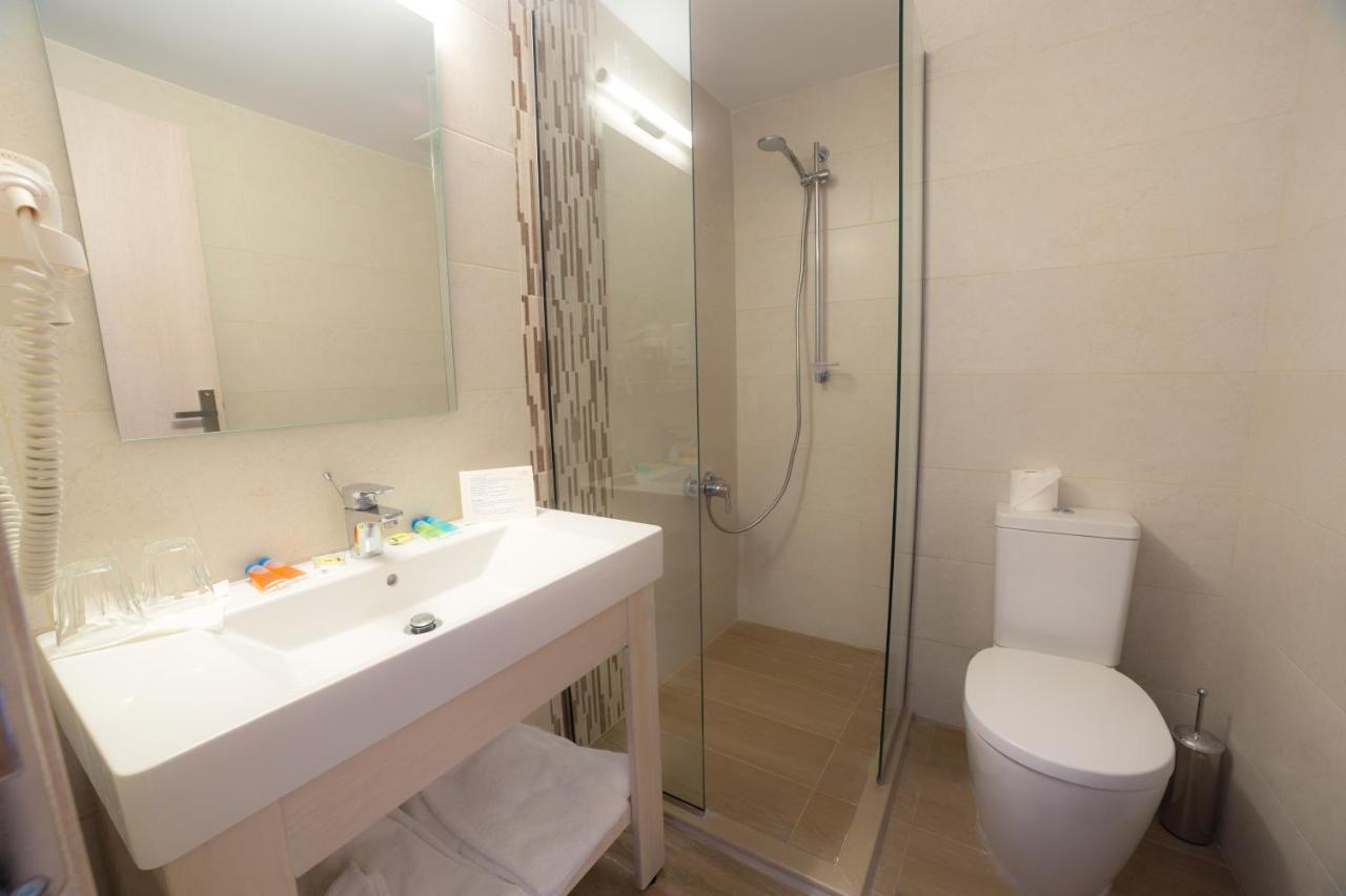 Double or Twin Room Balcony