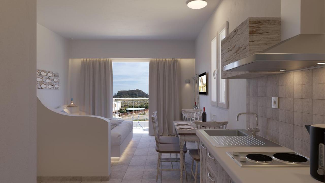 Superior Lux New Renovated Room With Panoramic View and free Airport  shuttle