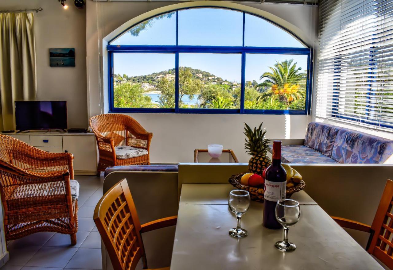 Three-Bedroom Villa Garden View