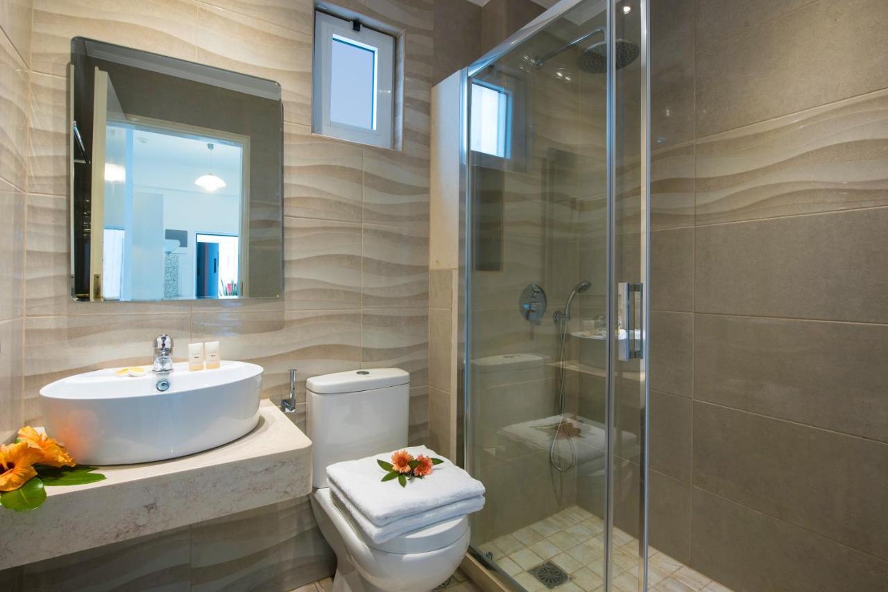 Superior One-Bedroom Apartment with Garden View