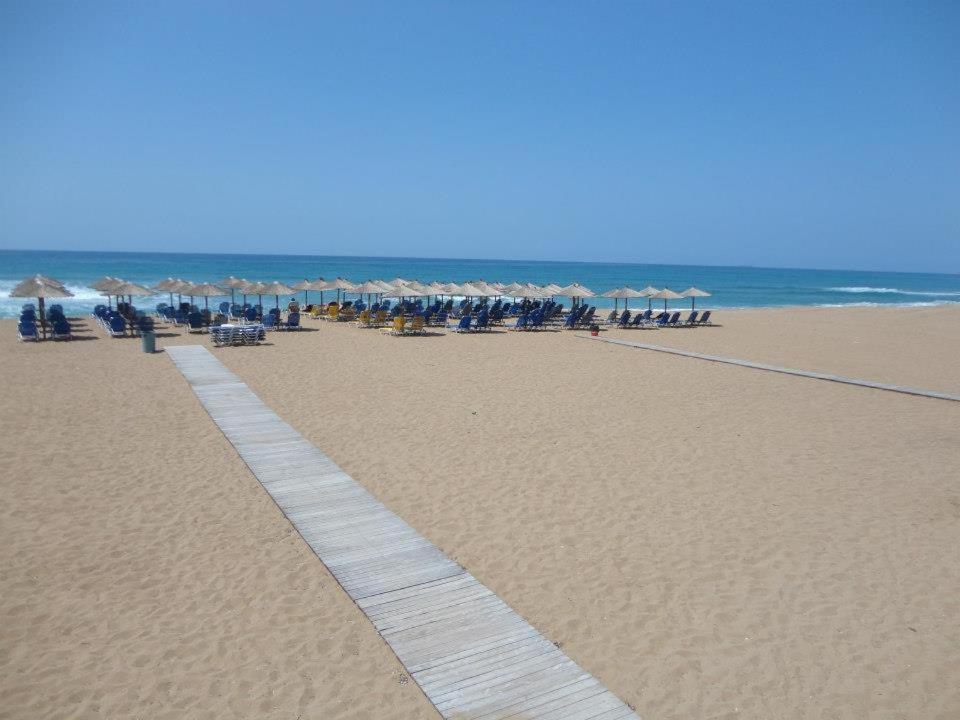 Double or Twin Room Partial Sea View