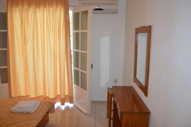 Apartment with Internal Stairs