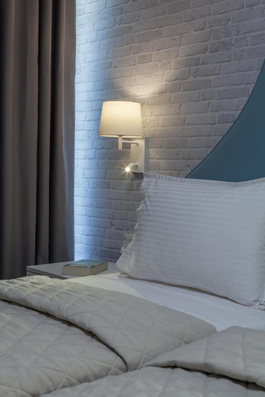 Standard Double or Twin Room Balcony