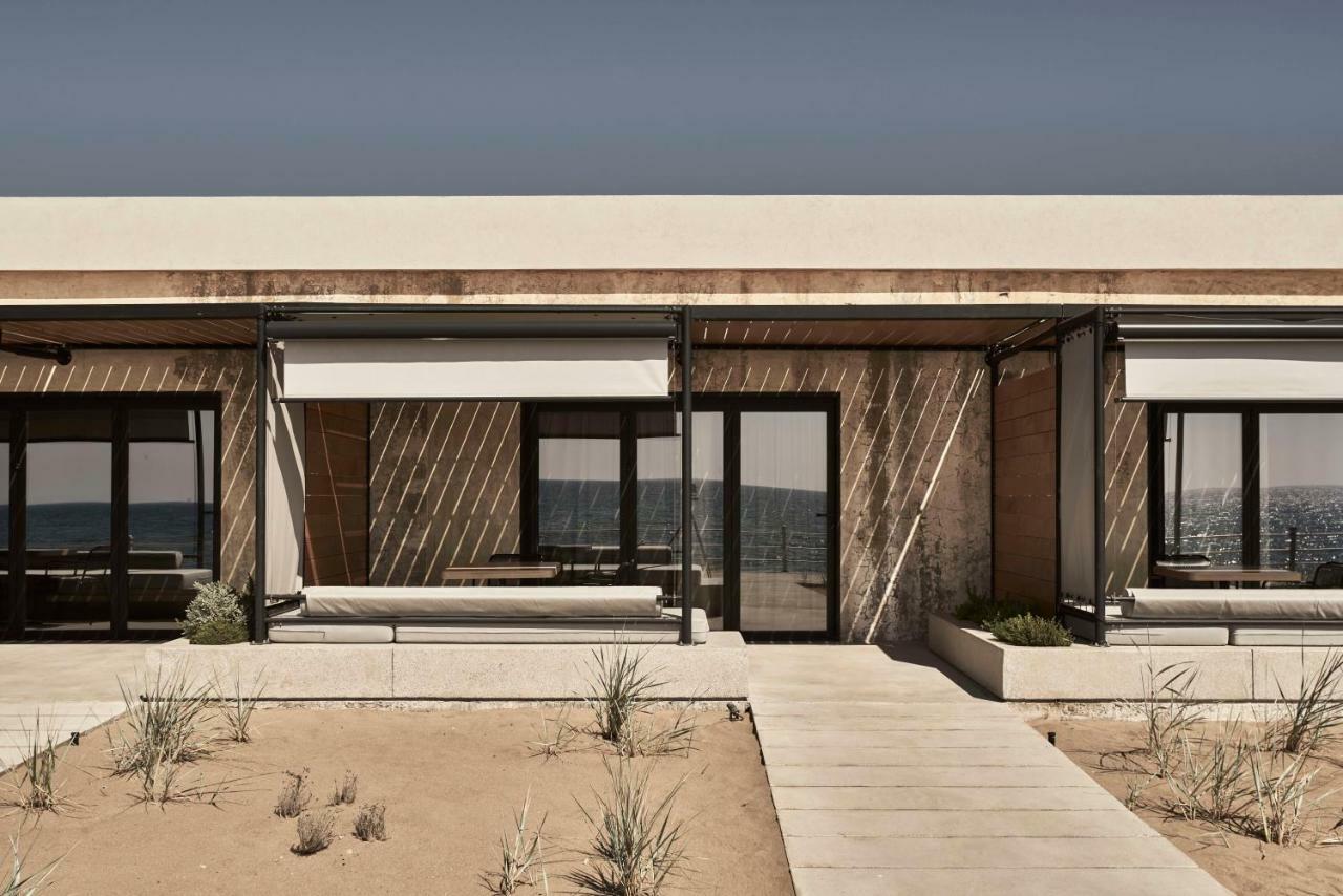 Beachfront WineTank Suite