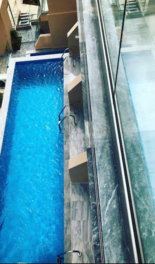 Superior Studio sea view private pool
