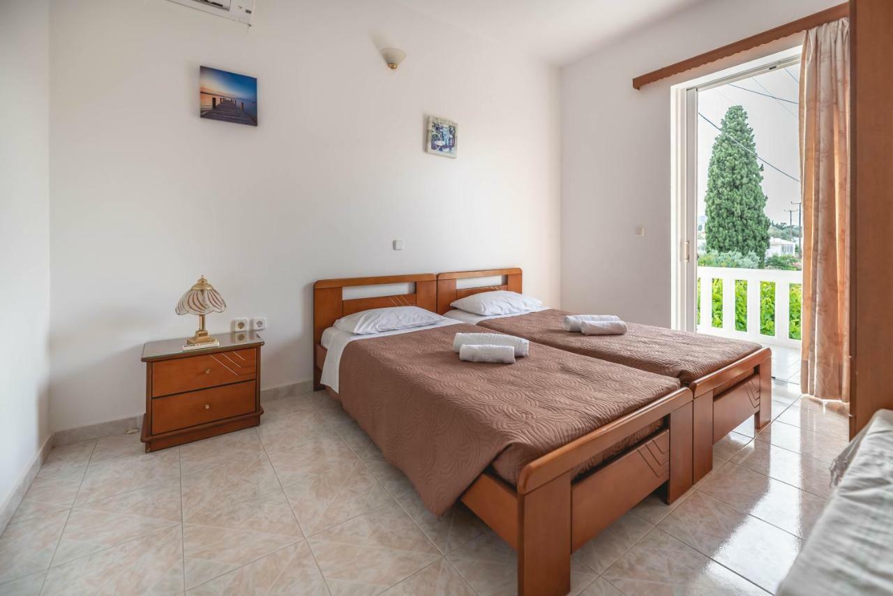 One-Bedroom Apartment Garden View