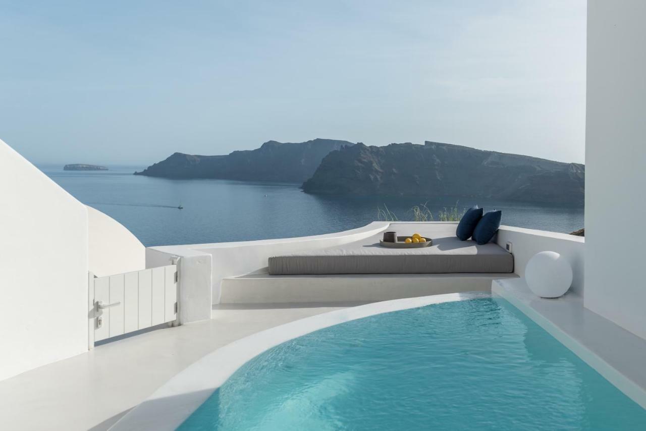Two Bedroom Cave Pool Suite Private Pool Volcano View