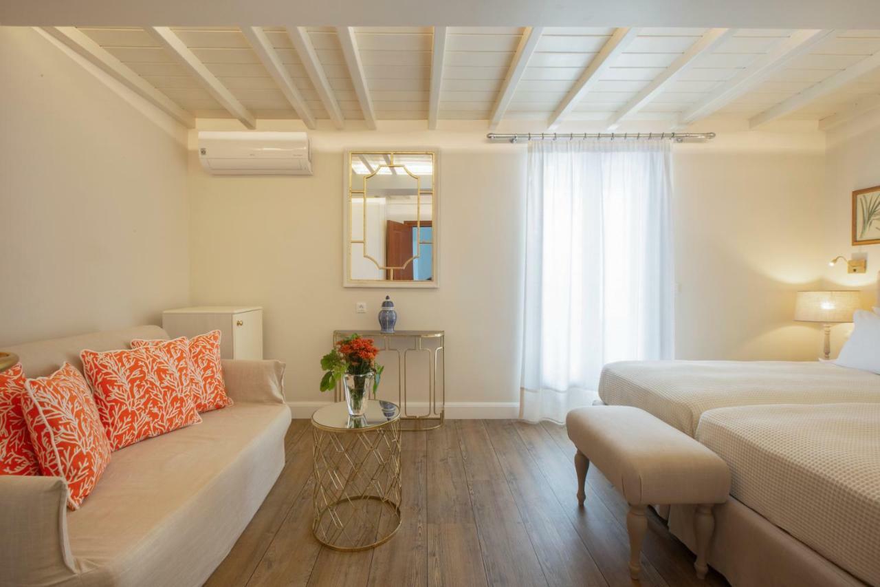Standard Twin Room with Extra Bed