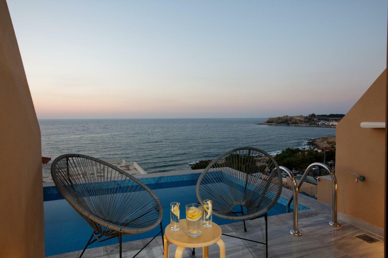 Superior Studio sea view private pool