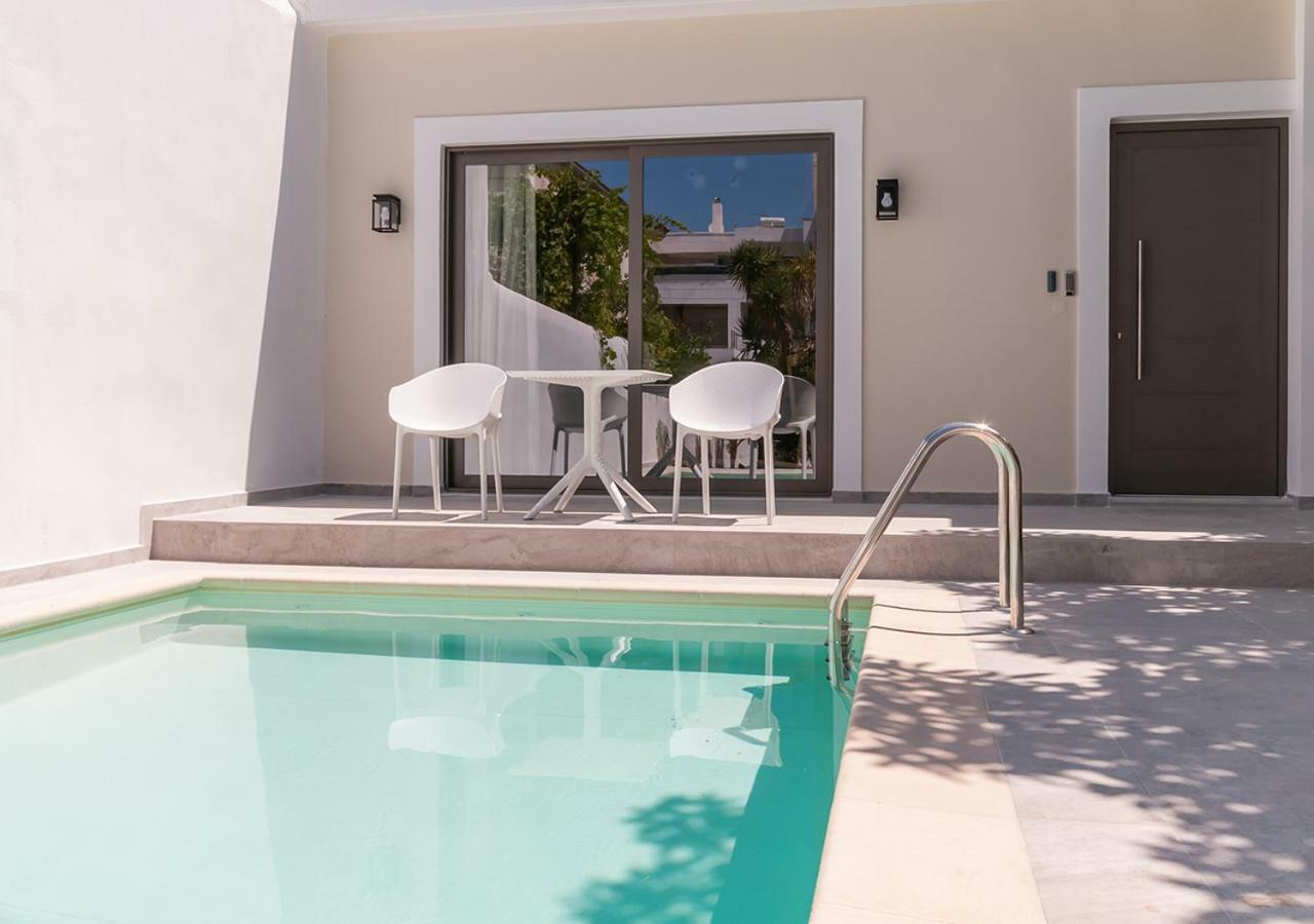 Junior Suite Pool View
