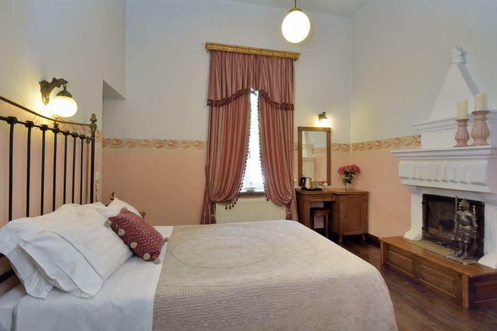 Standard Double Room Fireplace
