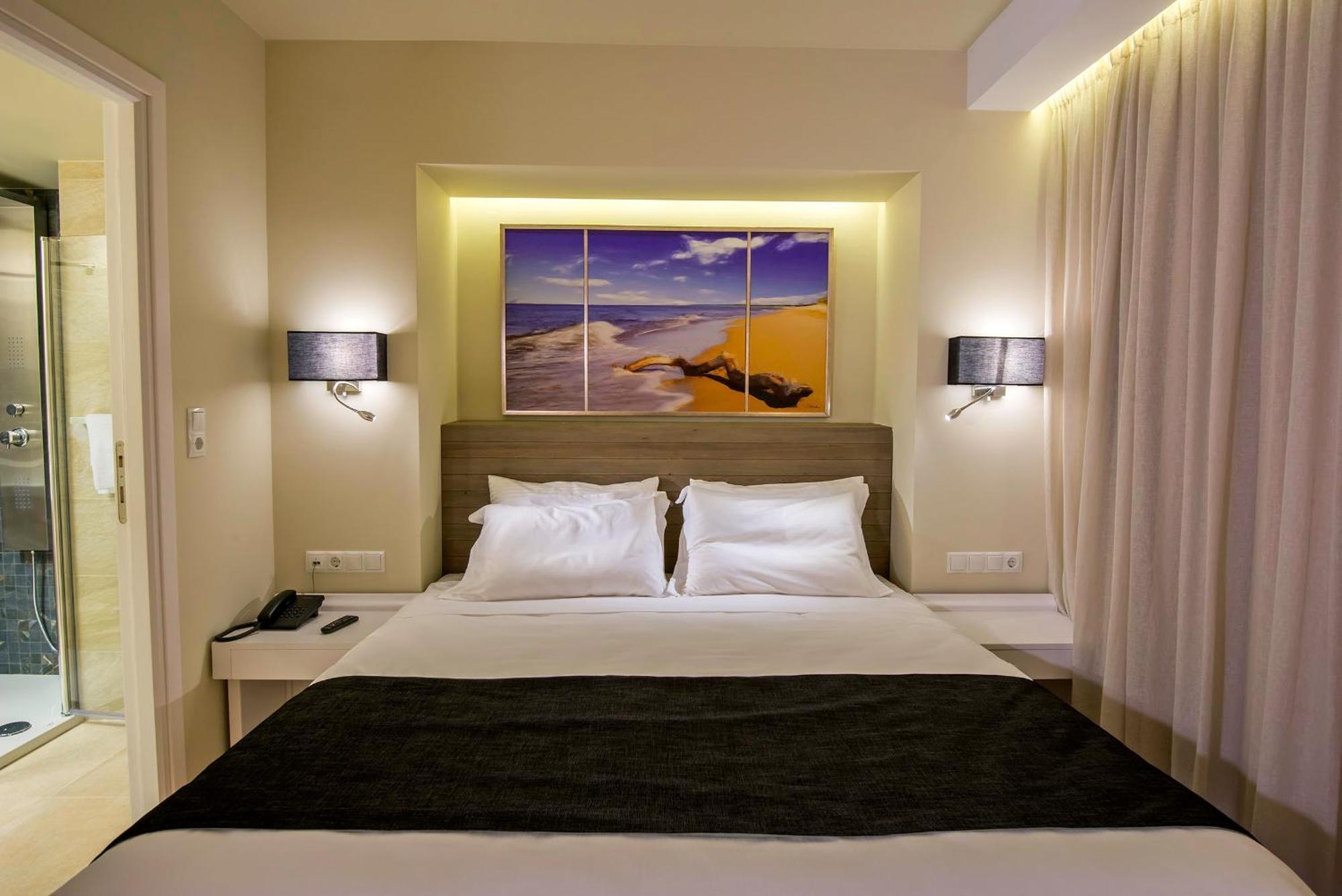 Junior Suite Side Sea View