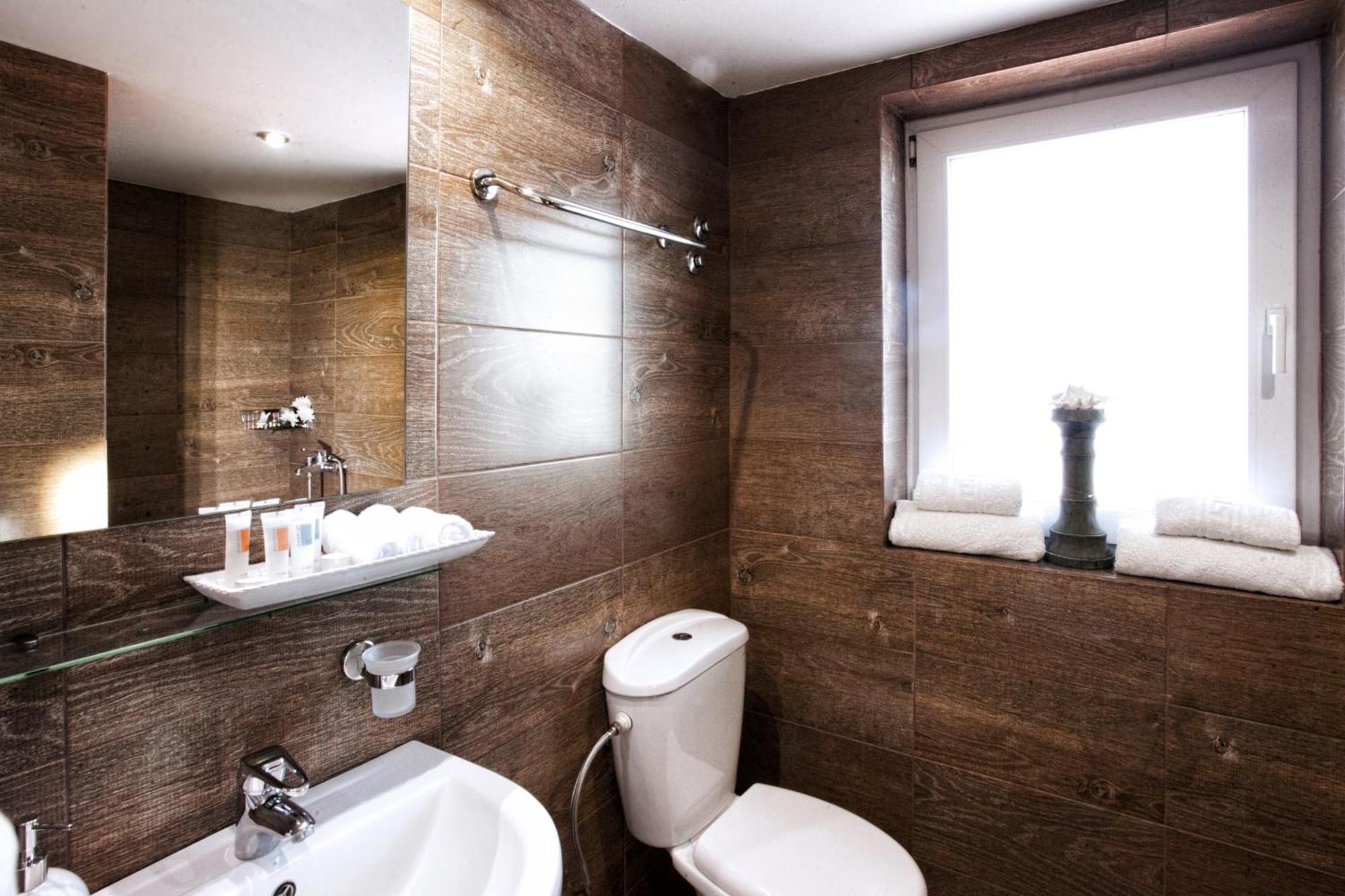 Suite with Private Pool