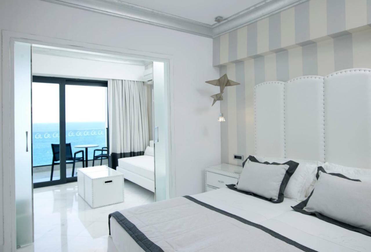 Family Sea View