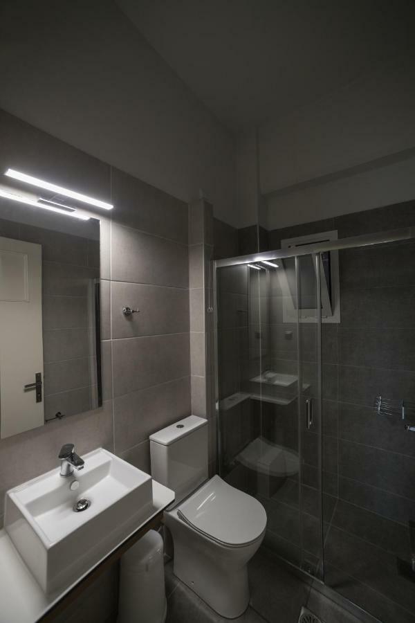 Double Room Mountain or Garden View