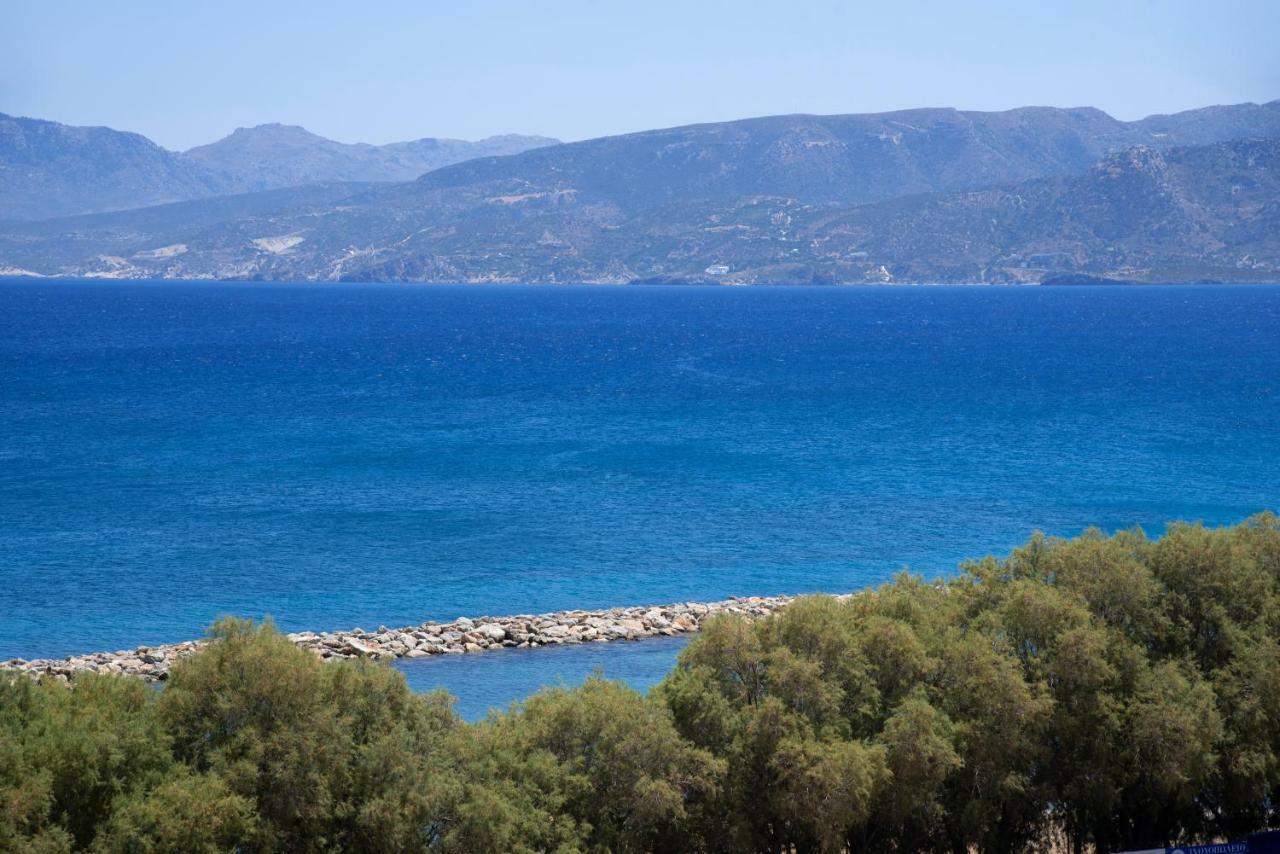 Deluxe Double Room Sea View minipool