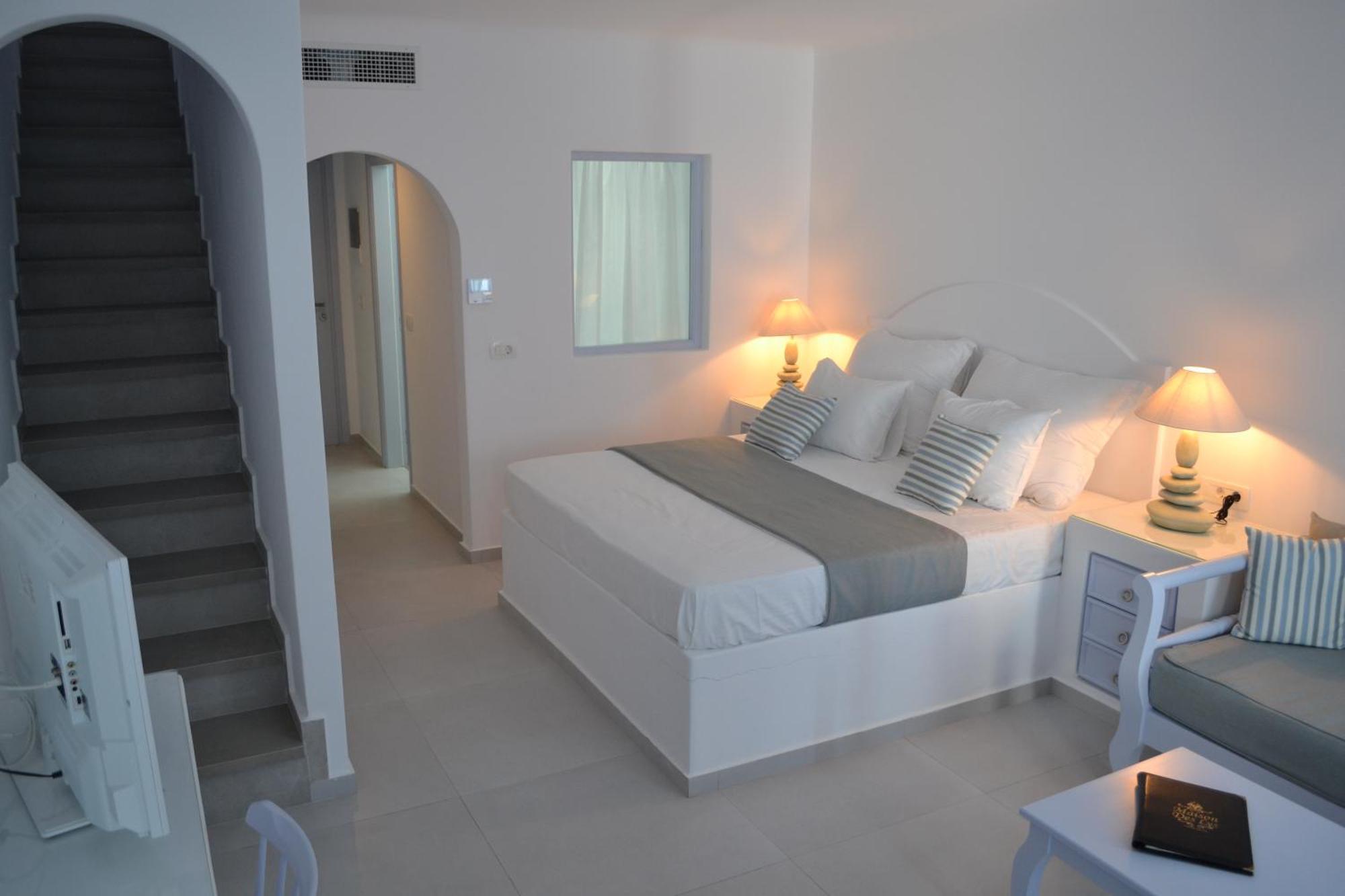 Senior Suite Private Pool