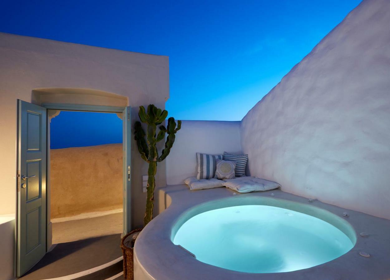 Deluxe Two-Bedroom Villa private outdoor hot tub
