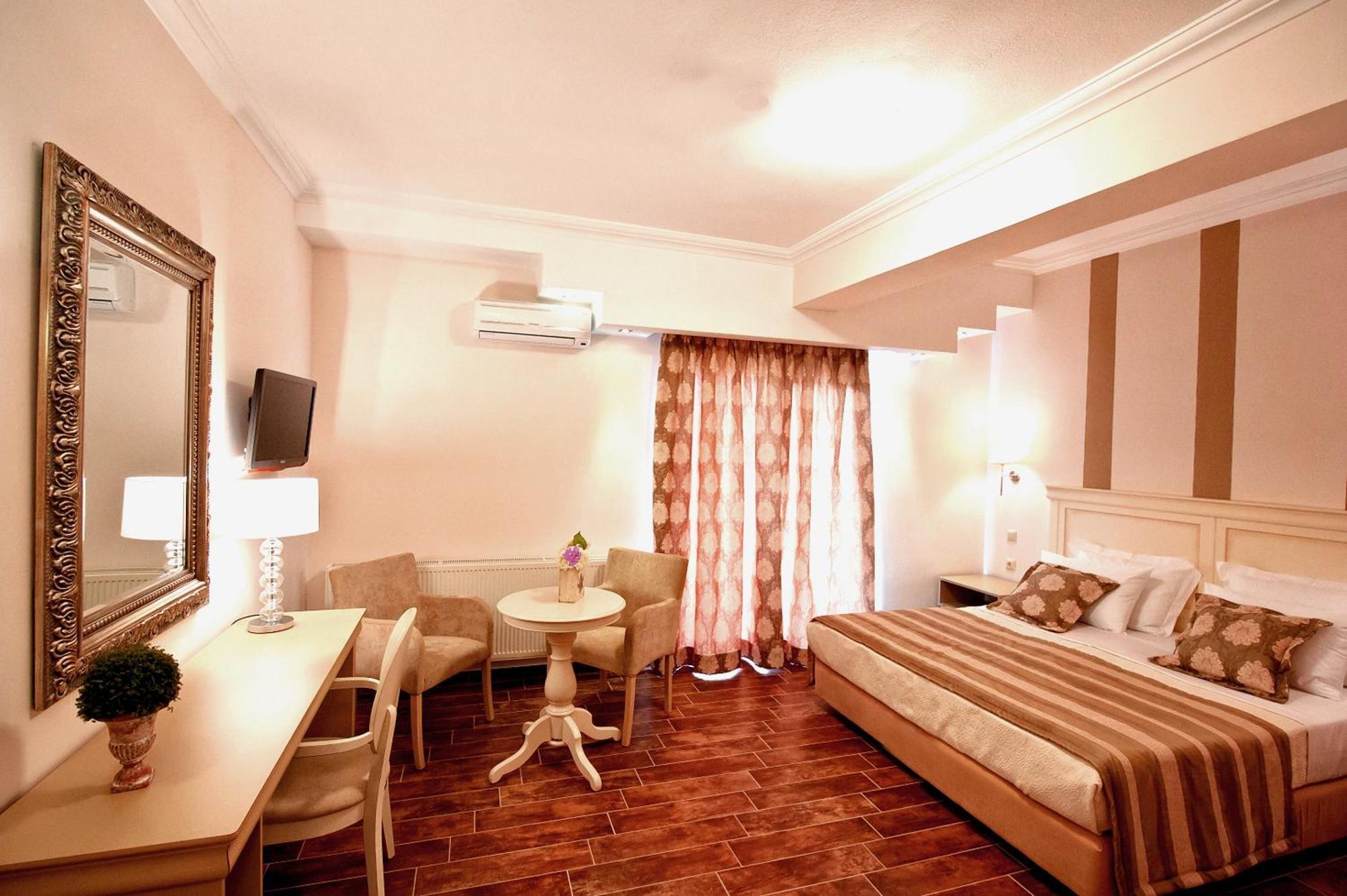 Single Room Mountain View