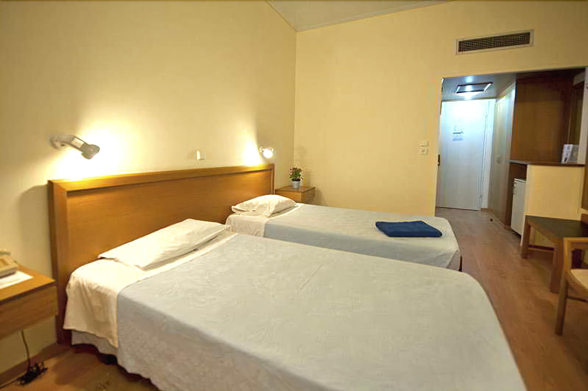 Budget Twin Room