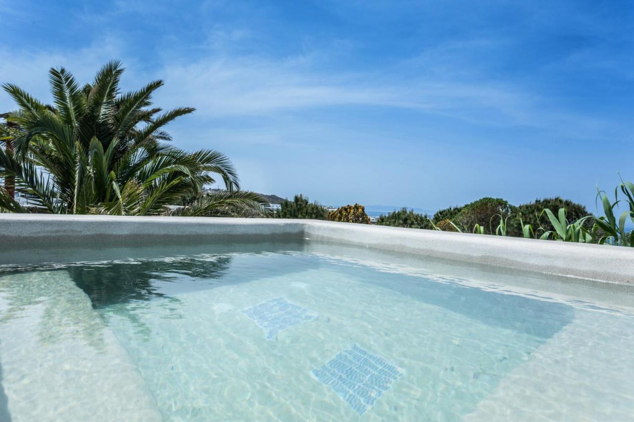 Suite Sea view Outdoor Jetted Hot Tub