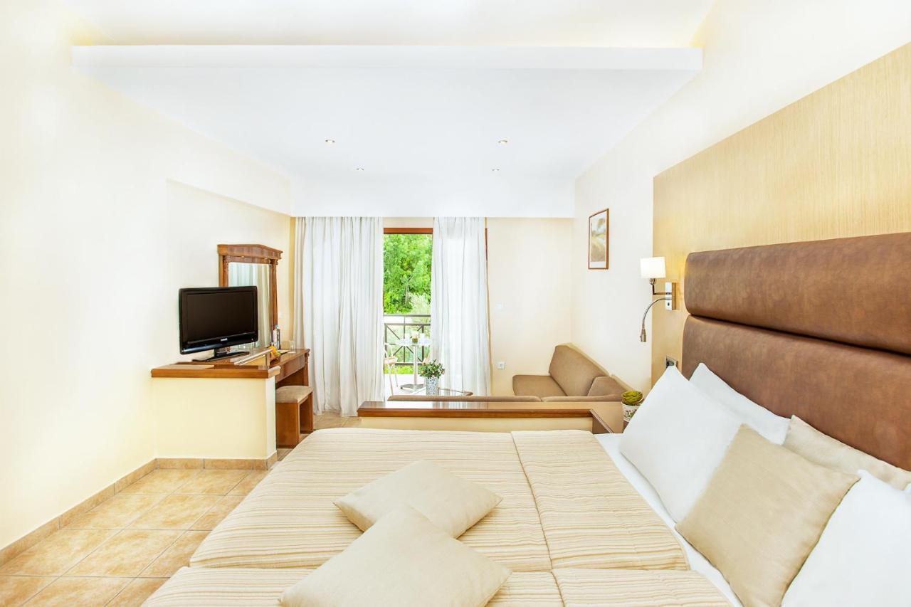 Classic Room Balcony