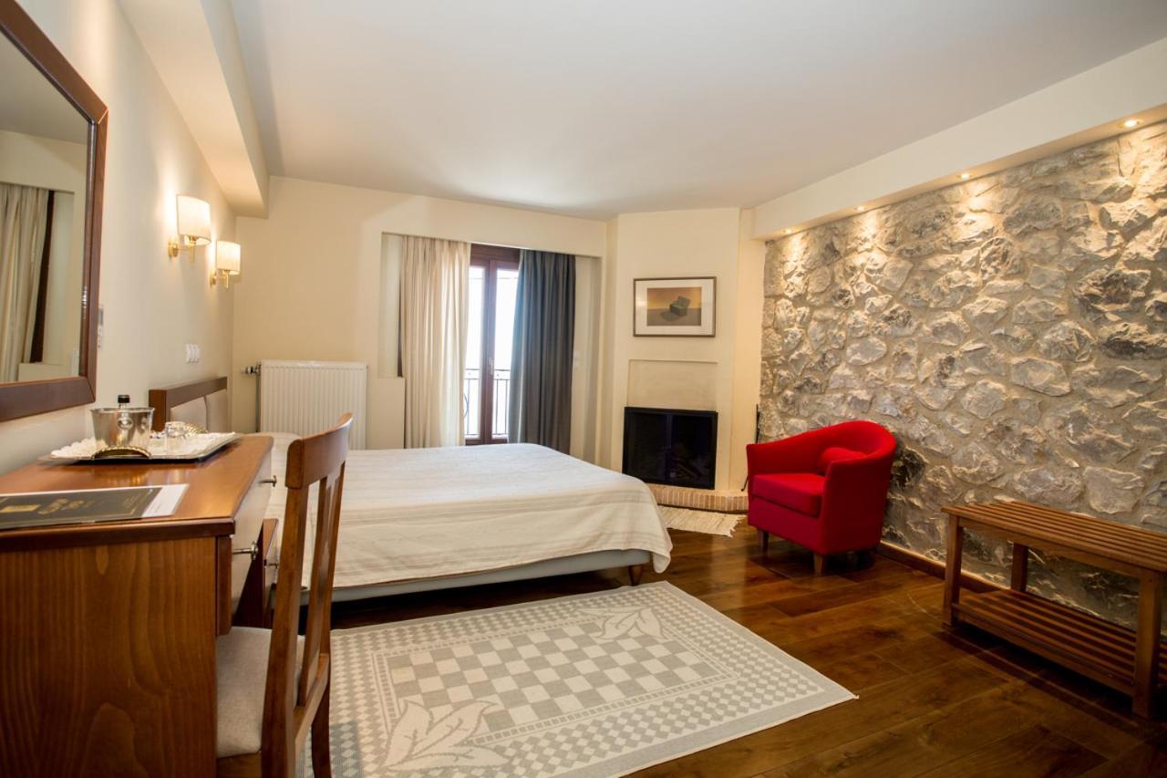 Deluxe Double Room Fireplace