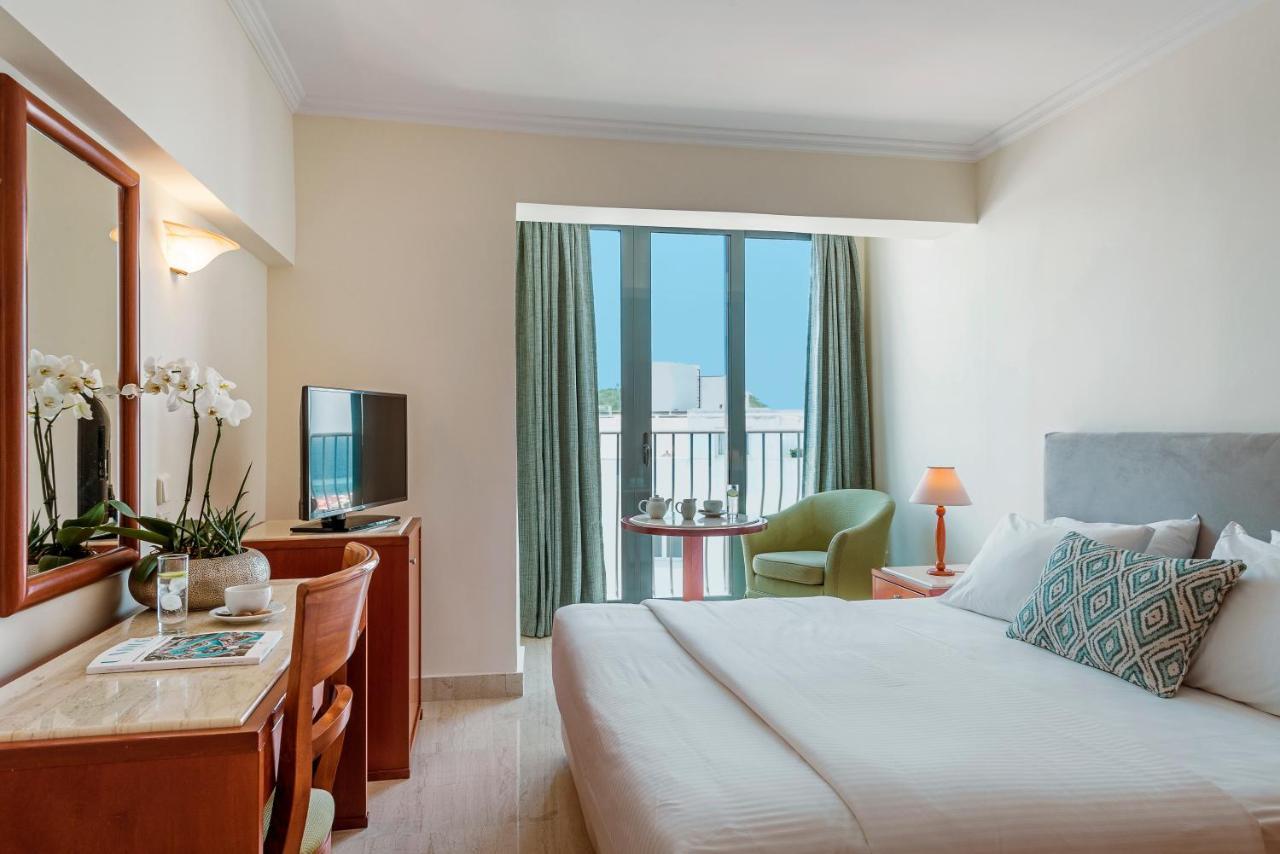 Single Room Side Sea View