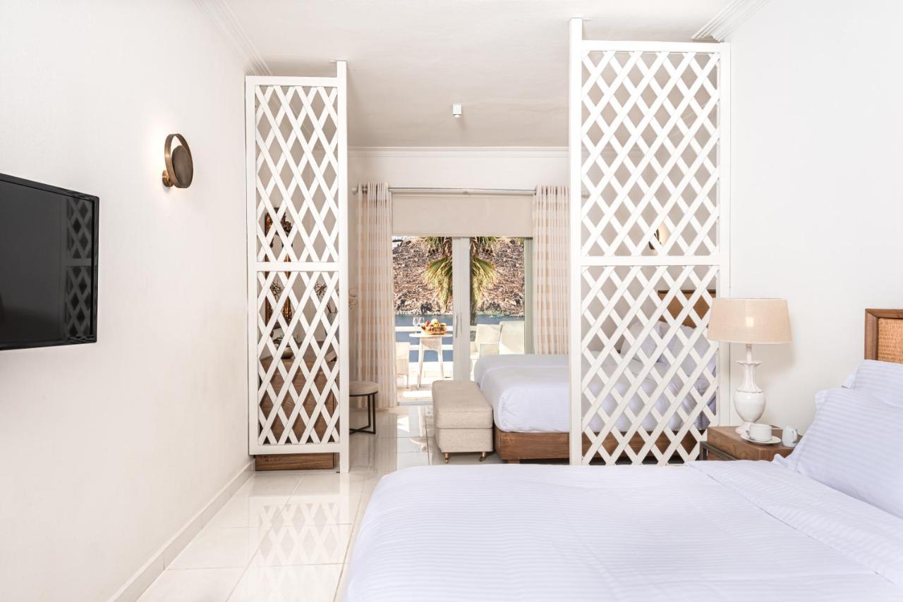 Simple Life Suite Sea View