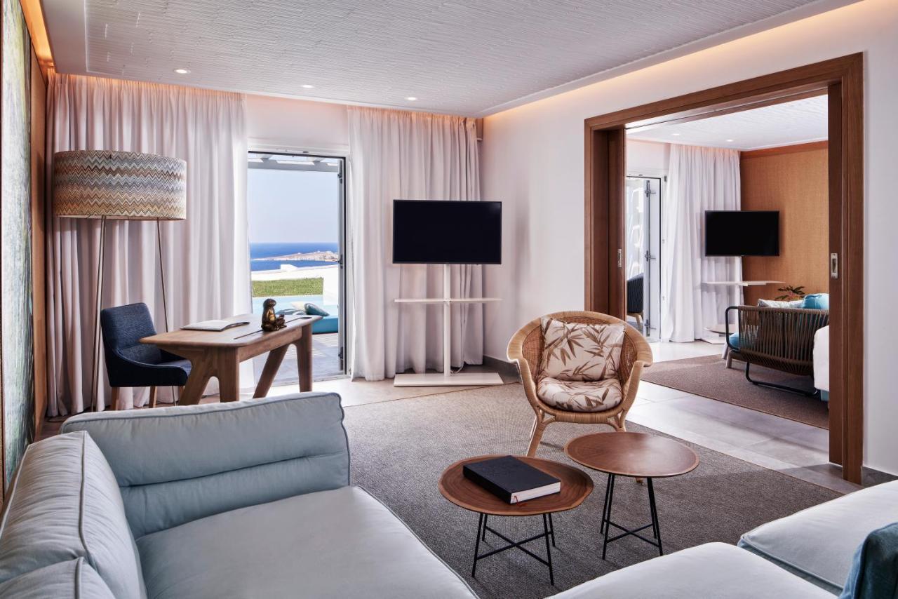Mediterranean Two-Room Suite Sea View Private Pool & Outdoor Jacuzzi