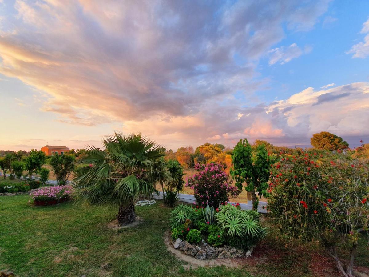 Deluxe Double Room with Garden View
