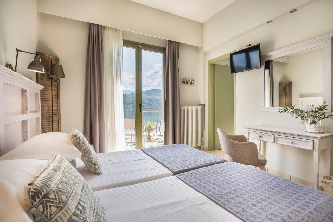 Triple Room Balcony Sea View