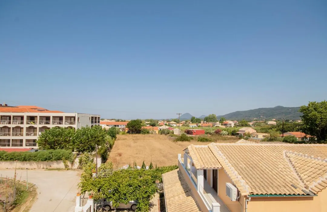 Issos Studios-1