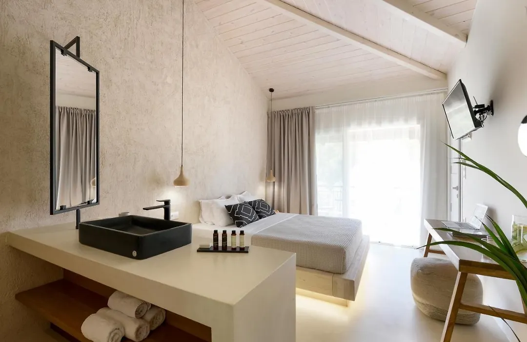 Karidi Beach Boutique Suites-1