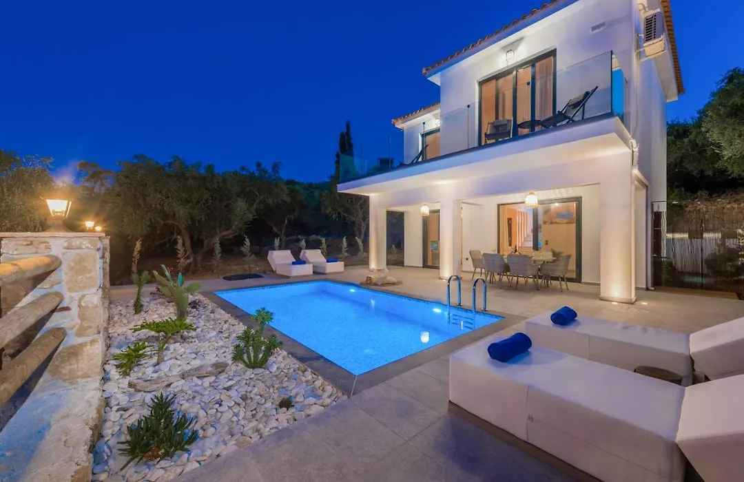 Queen Of Zakynthos Luxury Villas-1