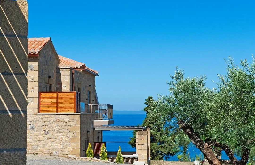 Diapori Suites Hotel-1