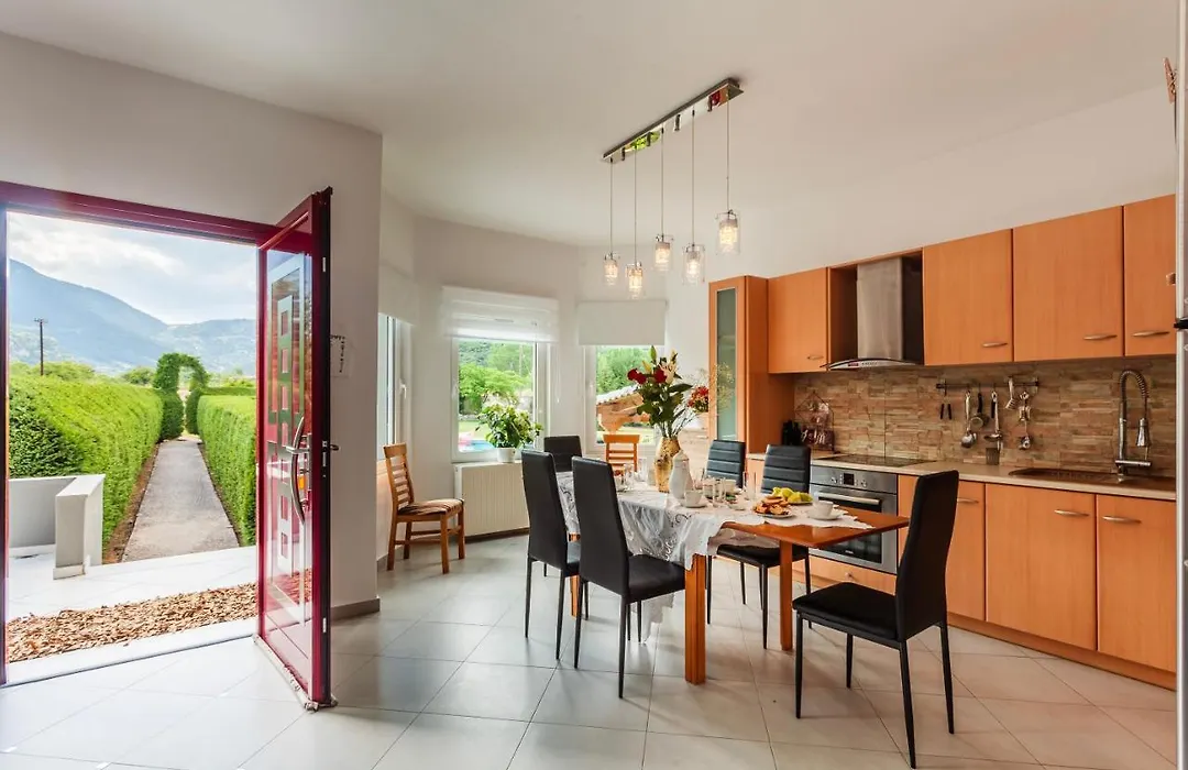 Villa Stymfalia - Luxury Mansion With Private Pool-1