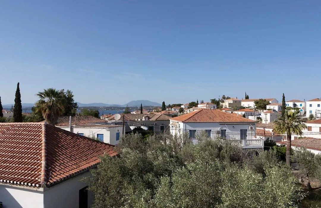 Yayaki Spetses-1