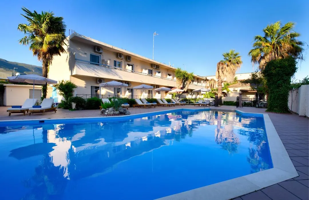 Ipsos Di Mare (Adults Only)-1