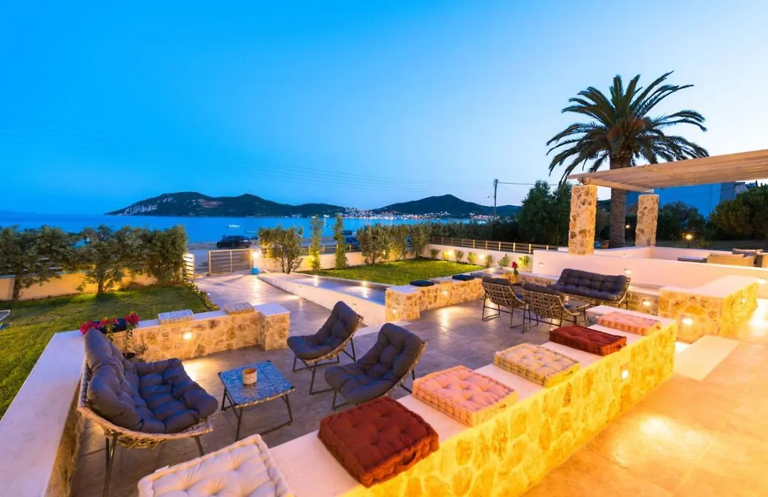 Steleni Seaside Suites-1
