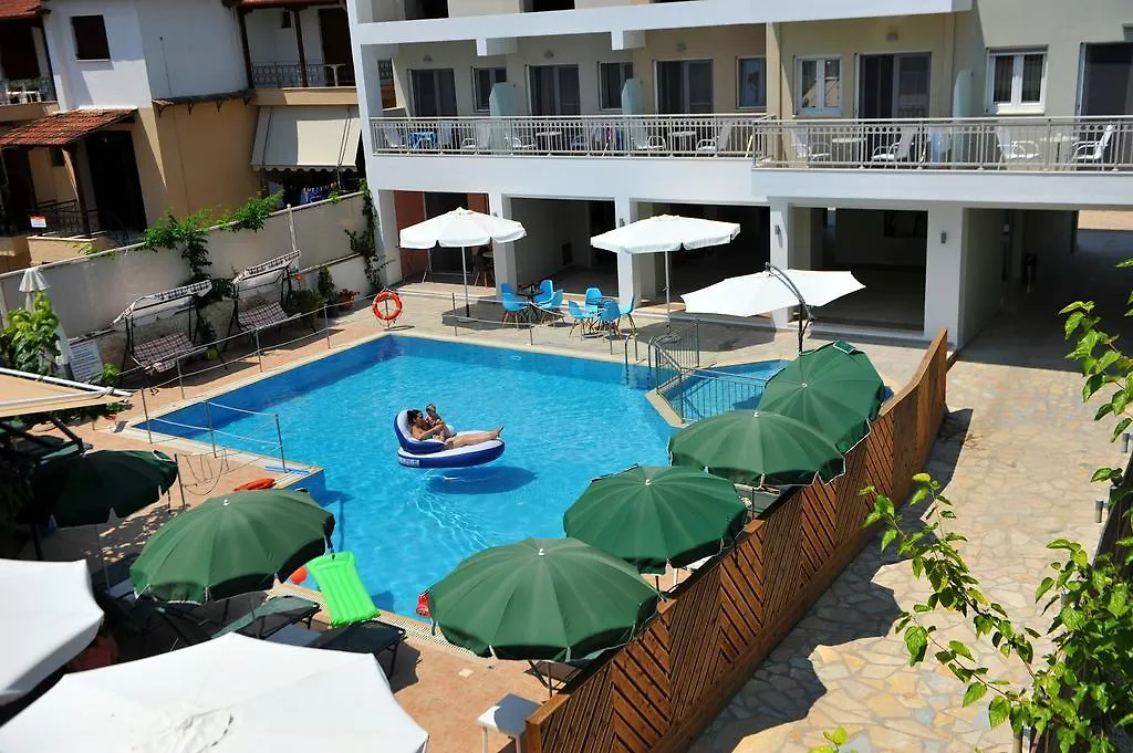 Aggelos Apartments & Deluxe Studios-1