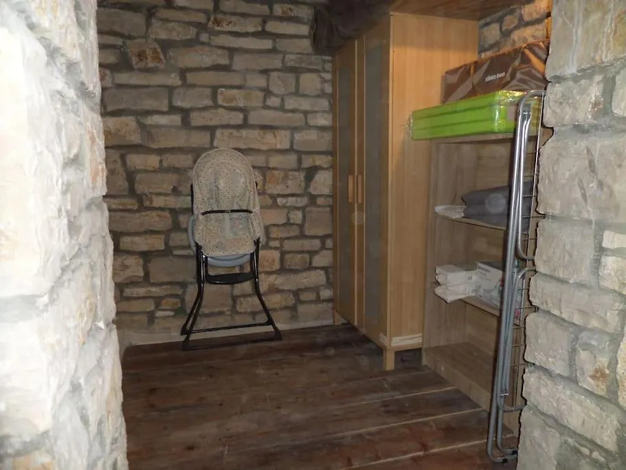 Kalpaki Stone Apartment 2.-1