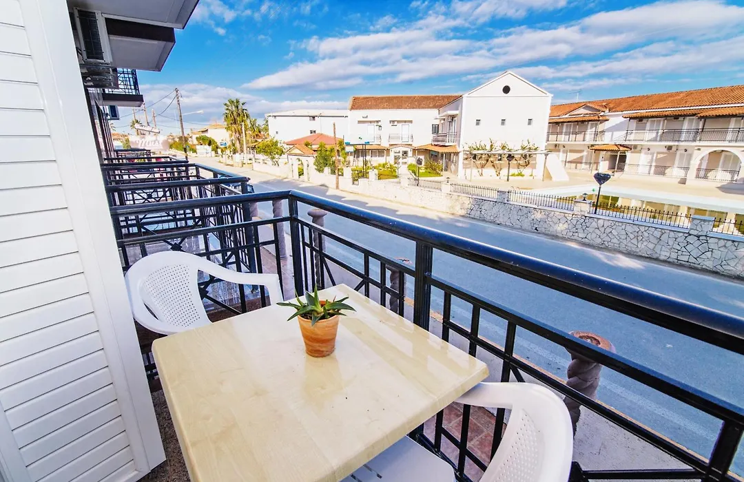 Hotel Aura-1